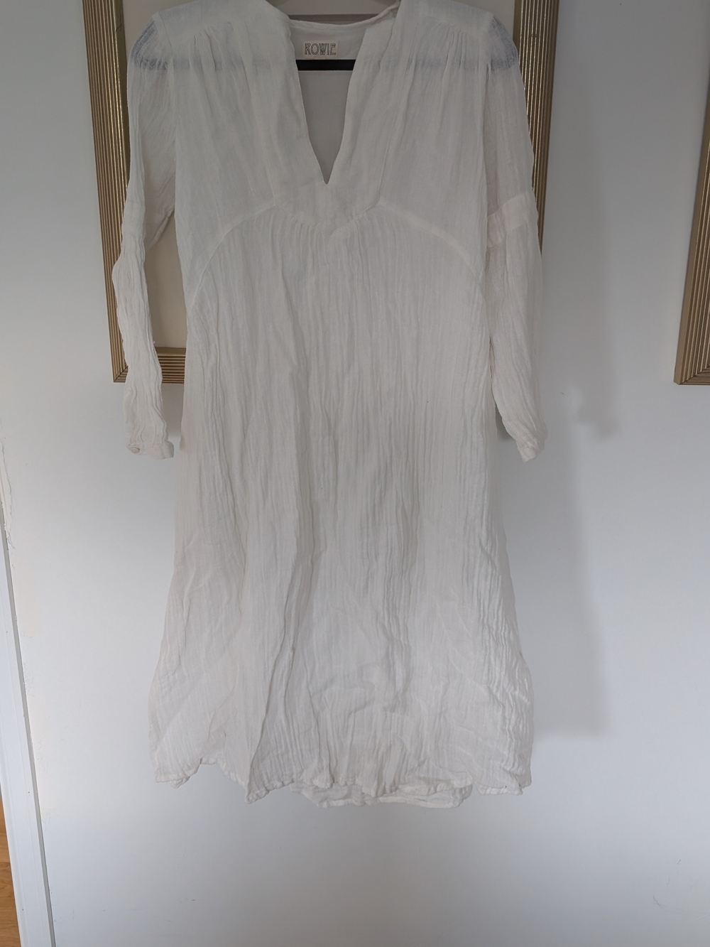 Rosie White Crinkle V-Neck Women's Dress